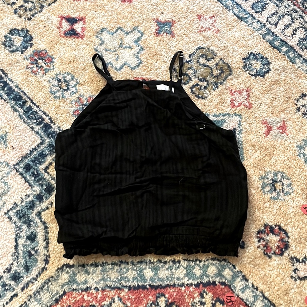 Black crop top